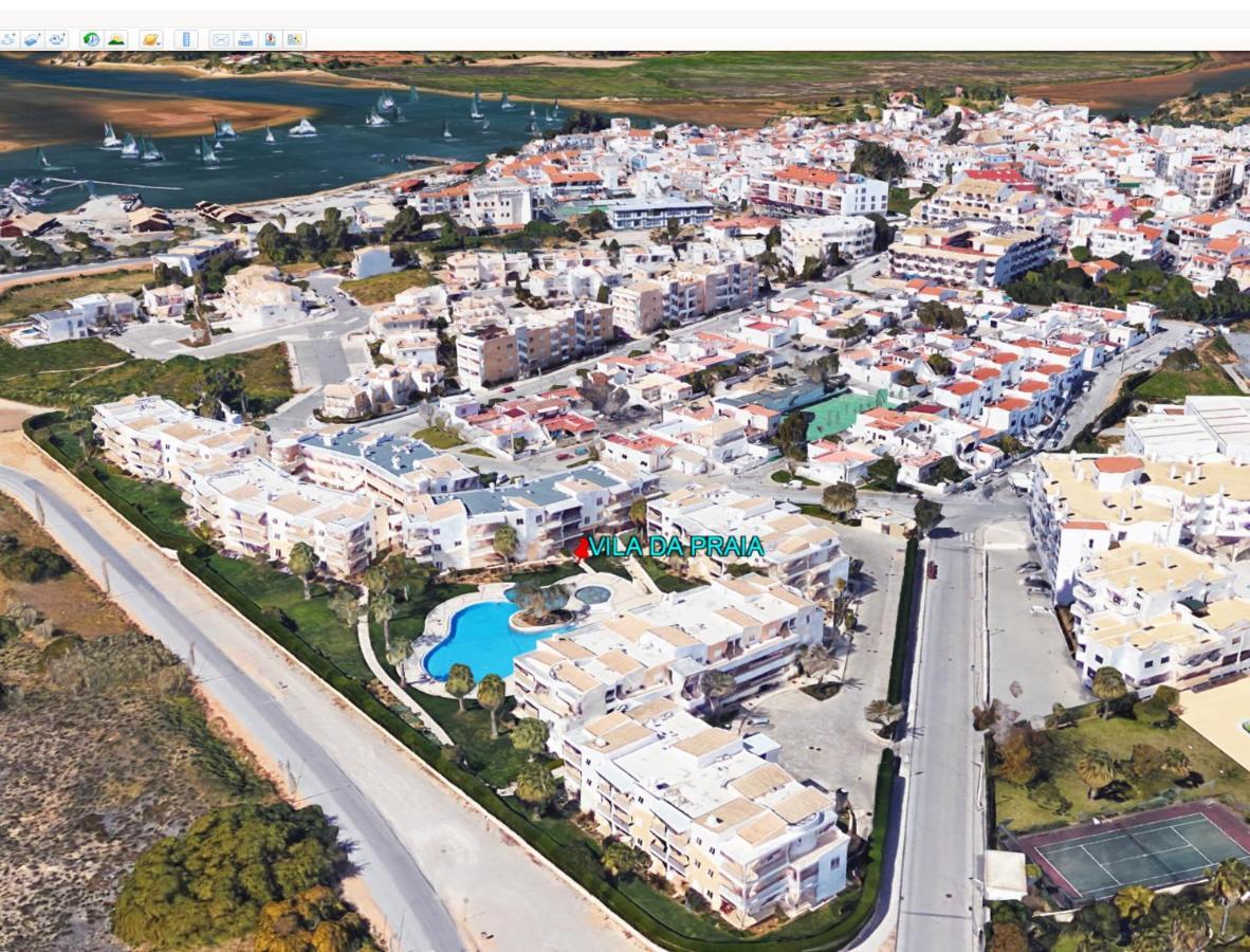 Sea And Pool At Vila Da Praia Alvor Kültér fotó
