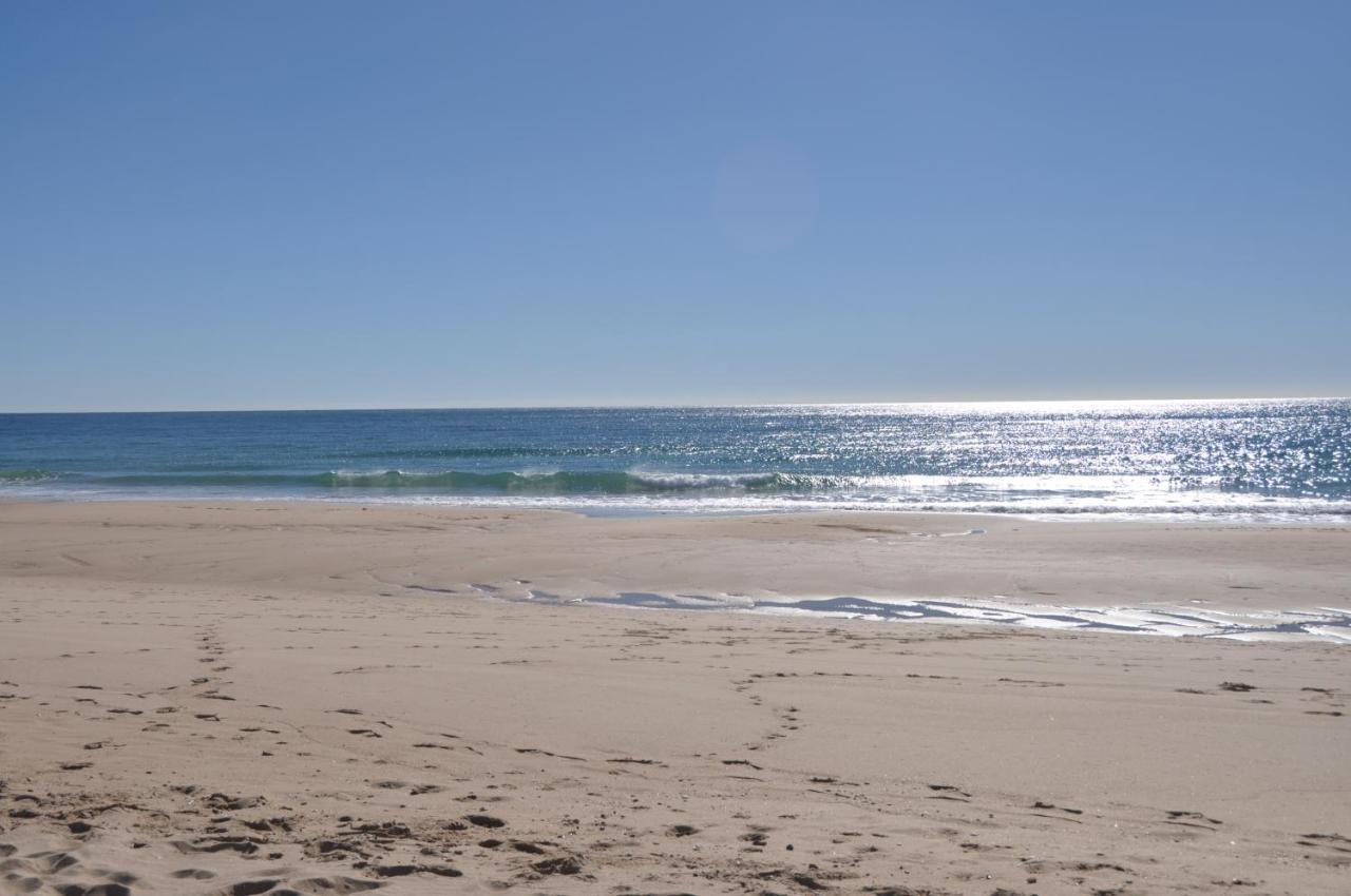 Sea And Pool At Vila Da Praia Alvor Kültér fotó